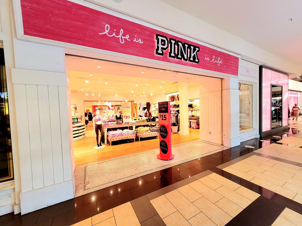 VICTORIA’S SECRET Updated October 2024 74 Photos & 193 Reviews