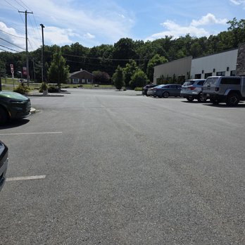 Wallenpaupack Brewing Company - Empty parking lot on a Saturday afternoon. This place is a joke. - Breweries Near Me - Hawley, Pennsylvania Wallenpaupack Brewing Company - Empty parking lot on a Saturday afternoon. This place is a joke. - Breweries Near Me - Hawley, Pennsylvania
