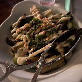 Maple & Ash - Steakhouses Near Me - Chicago, Illinois Maple & Ash - Steakhouses Near Me - Chicago, Illinois