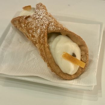 VV The Italian Experience - Cannoli - Italian Near Me - Cincinnati, Ohio VV The Italian Experience - Cannoli - Italian Near Me - Cincinnati, Ohio