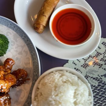 Magic Wok Restaurant - a plate of chinese food - Chinese Near Me - Federal Way, Washington Magic Wok Restaurant - a plate of chinese food - Chinese Near Me - Federal Way, Washington
