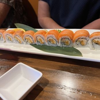 Kin.D96 - Sushi Bars Near Me - Warner Robins, Georgia