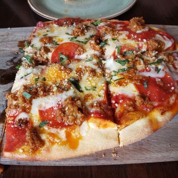 It's Italia - Flatbread pizza - Italian Near Me - Half Moon Bay, California It's Italia - Flatbread pizza - Italian Near Me - Half Moon Bay, California