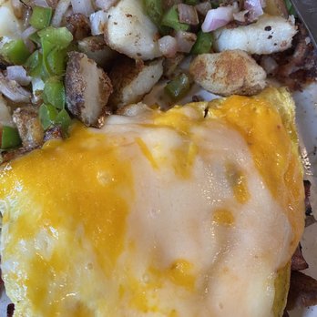 Evergreen Cafe - The works omelette and home fries - American Near Me - Wrightwood, California Evergreen Cafe - The works omelette and home fries - American Near Me - Wrightwood, California