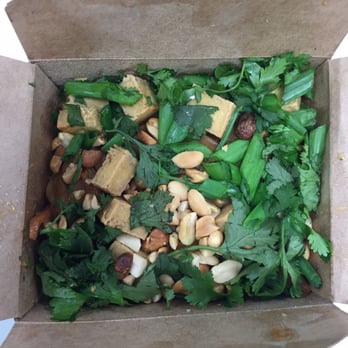 HappyFood - Vegan pad Thai - Vegan Near Me - Dublin, D HappyFood - Vegan pad Thai - Vegan Near Me - Dublin, D