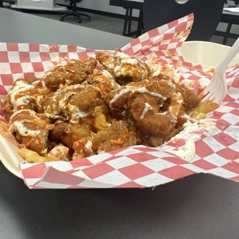 Gray's Wings & Things - Buffalo Chicken Fries w/ Extra sauce - Food Trucks Near Me - Pasco, Washington