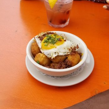 Rodeo Goat - Steaming pile - Burgers Near Me - Houston, Texas Rodeo Goat - Steaming pile - Burgers Near Me - Houston, Texas