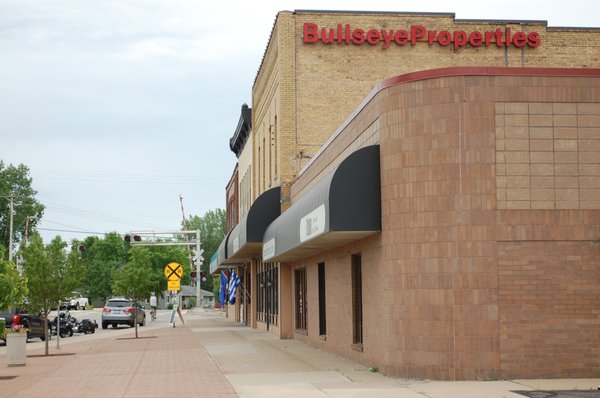 BULLSEYE MANAGEMENT & REALTY - Updated July 2026 - 35 Lake St S, Big ...