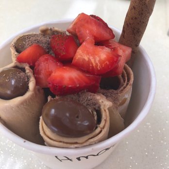 Aurora Rolling Ice Cream - Amore Caffé - Desserts Near Me - El Paso, Texas Aurora Rolling Ice Cream - Amore Caffé - Desserts Near Me - El Paso, Texas