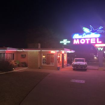 Blue Swallow Motel - Lobby - Hotels Near Me - Tucumcari, New Mexico Blue Swallow Motel - Lobby - Hotels Near Me - Tucumcari, New Mexico