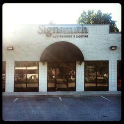 Signsmith - We Build Business.
