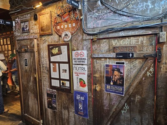White Elephant Saloon by null