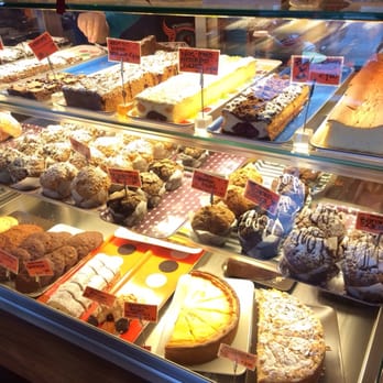 Phoenix Coffee - Große Auswahl an Kuchen und Muffins - Cafes Near Me - Bruchsal, BW Phoenix Coffee - Große Auswahl an Kuchen und Muffins - Cafes Near Me - Bruchsal, BW