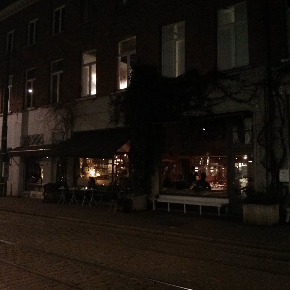 Bar Pour Boire - Exterior - Wine Bars Near Me - Antwerp, VAN