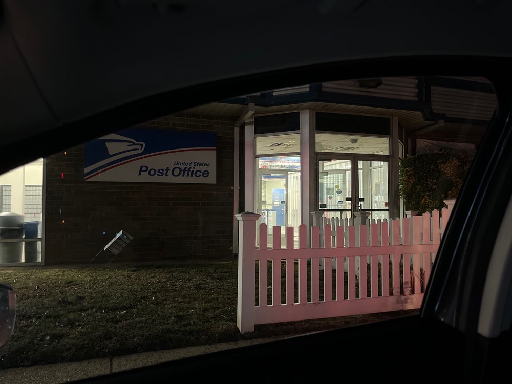 US POST OFFICE Updated October 2024 34 Reviews 111 S Franklin Ave