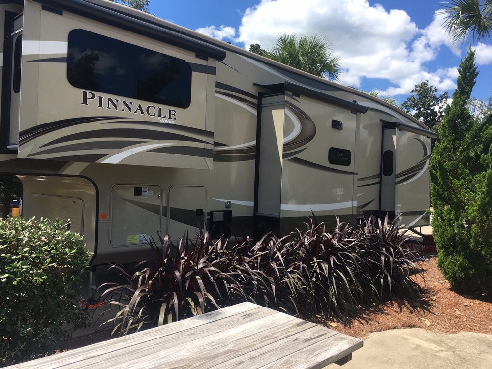 BURTON CAMPERS 46 Photos 320 Hwy 304, Calera, Alabama RV Dealers