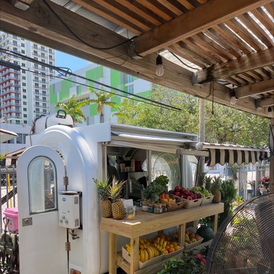 Devia Juice Bar at Midtown Garden by null
