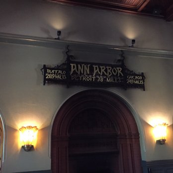 Gandy Dancer - Inside the dining room - Seafood Near Me - Ann Arbor, Michigan