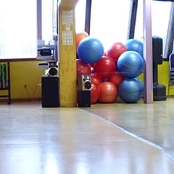 Damien Roche Fitness Center - Class Studio