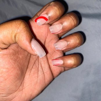 A Q Nails & Spa - They clipped my nails off instead of soaking them off after I insisted on getting a refund. - Nail Salons Near Me - O'Fallon, Illinois