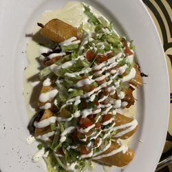El Rincon Mexican Restaurant - Tried the taquitos for the first time, and they were great!