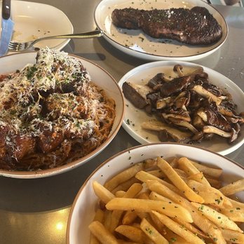 The Cutlery - Steakhouses Near Me - Honolulu, Hawaii