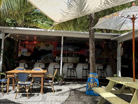 Bongo's Botanical Beer Garden and Cafe by null