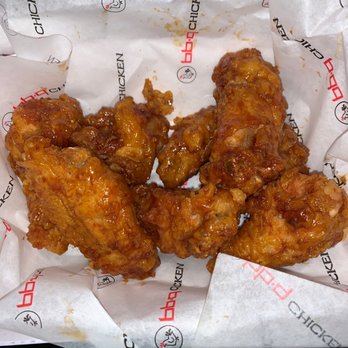 bb.q Chicken Brea - Soy Garlic Wings - Korean Near Me - Brea, California