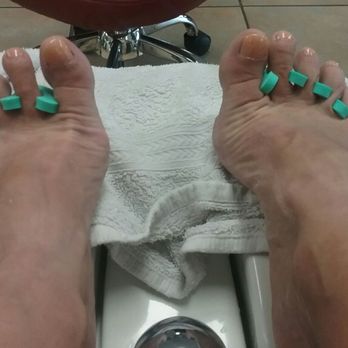 Nail Palace - A bad color choice, according to my tech. ;-) - Nail Salons Near Me - Liberty Lake, Washington