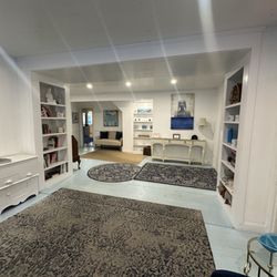 Narragansett House