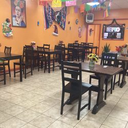 Las Delicias Tex-Mex and Grill - Coming to have dinner revenber  is BYOB