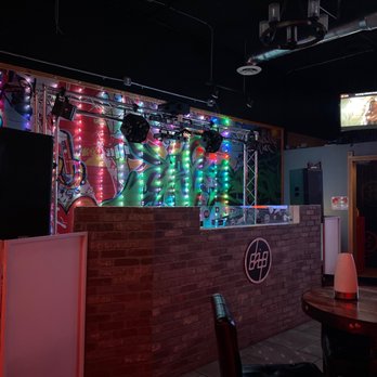 YZ's Karaoke Cafe - DJ station - Karaoke Near Me - Mesa, Arizona