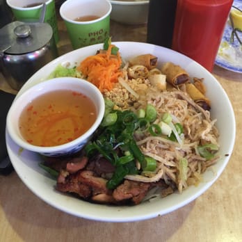 Pho Hien Vuong - Bun Cha Gio tht nng - Restaurants Near Me - Sunnybank, QLD