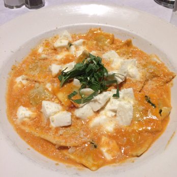 Buona Terra - Veal ravioli with a brandy cream sauce and fresh mozzarella - Italian Near Me - Chicago, Illinois