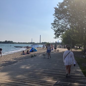 Kew Gardens - Parks Near Me - Toronto, Ontario