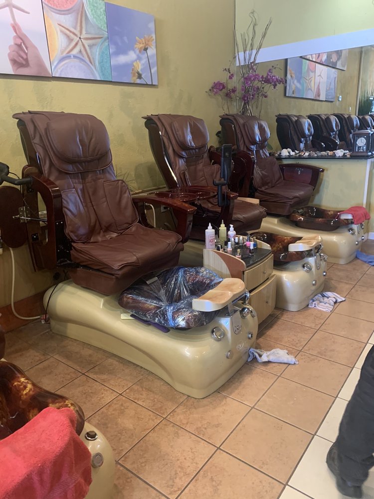 JULIE NAILS & SPA Updated October 2024 16 Photos & 30 Reviews