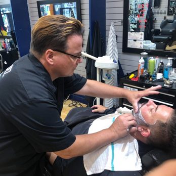 Bladez - Shaving services Bladez pt. Charlotte Town Center Mall - Barbers Near Me - Port Charlotte, Florida