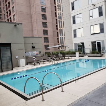 High Note Rooftop Bar - Bars Near Me - Atlanta, Georgia