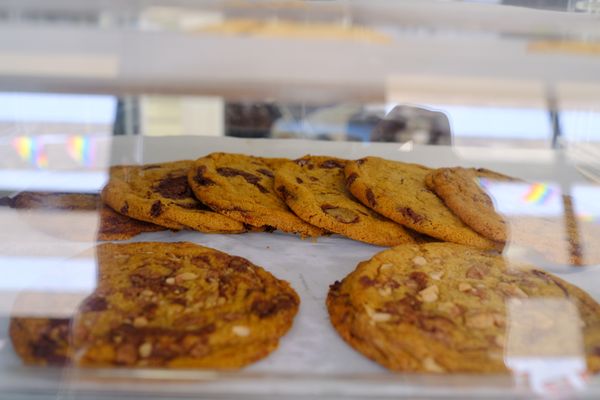 Luisa's Artisanal Street Food by null