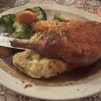 Mama Carolla's - Italian Near Me - Indianapolis, Indiana Mama Carolla's - Italian Near Me - Indianapolis, Indiana