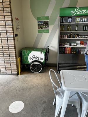 The Juice Bar by null