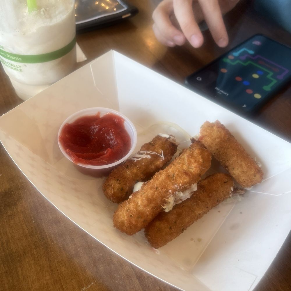 Cheese sticks and Root beer float.