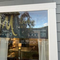 Moseley Family Cellars - Come down and enjoy a great glass of wine