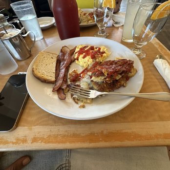 Cafe M - Basic Breakfast w/Egg Scramble - Breakfast & Brunch Near Me - Berkeley, California