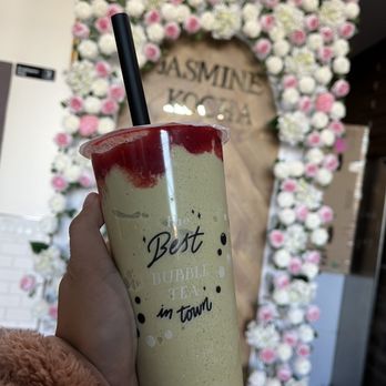 Jasmine Kocha - Strawberry matcha - Coffee & Tea Near Me - San Jose, California Jasmine Kocha - Strawberry matcha - Coffee & Tea Near Me - San Jose, California