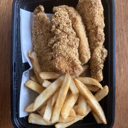 Shady Rayz Barbeque - Catfish basket. I ordered it extra crispy