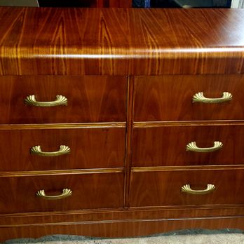 Mr Oak Antiques & Refinishing - 1930's art deco dresser. - Antiques Near Me - Olympia, Washington Mr Oak Antiques & Refinishing - 1930's art deco dresser. - Antiques Near Me - Olympia, Washington