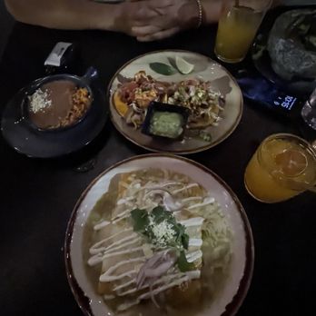 La Popular - Baja Shrimp Tacos Enchiladas Verdes - Mexican Near Me - Porter Ranch, California La Popular - Baja Shrimp Tacos Enchiladas Verdes - Mexican Near Me - Porter Ranch, California
