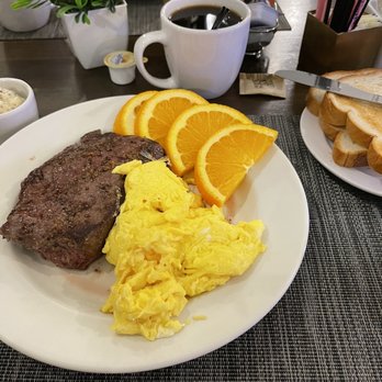 Intermission Bar and Kitchen - Steak and Eggs - Bars Near Me - Chicago, Illinois Intermission Bar and Kitchen - Steak and Eggs - Bars Near Me - Chicago, Illinois
