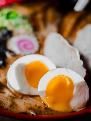 Tomi Ramen by null